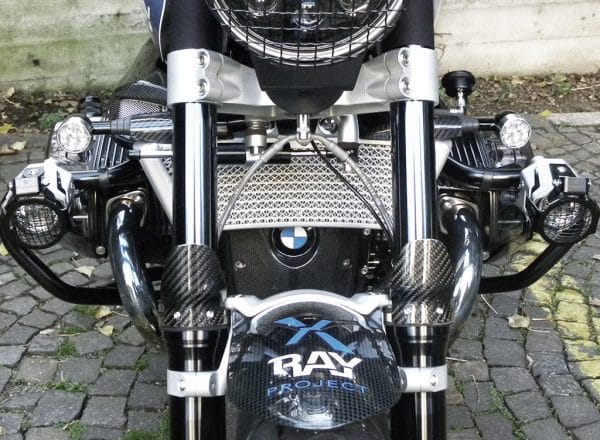Kit radiatore Olio Maggiorato XRay per BMW R nineT Family - Argento - visione frontale