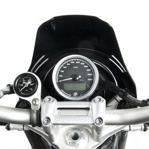 Handlebar Mounted Oil Pressure Gauge Kit for BMW R nineT - mounted view